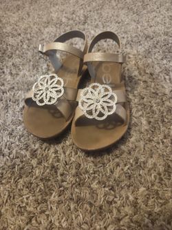 Big Kid Girls Size 3 Adorable Floral & Sparkle Sandals