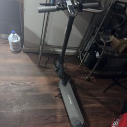 Good Condition Comes With Charger Right Out The Box