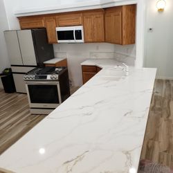 Quartz Kitchen Countertops - Motor City Granite & Cabinets