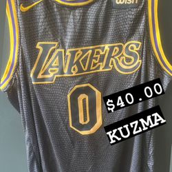 Lakers Kuzma Size XXL