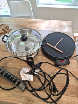 Hot pot and crepe maker