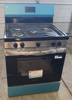 New Frigidaire 30 inch Gas Stove