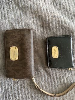 Michael Kors wallet