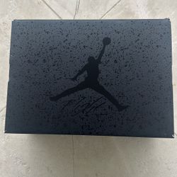 New Air Jordan 4 “Black Cat”