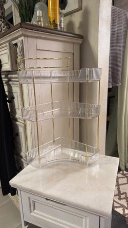 Make up  stand / brush holder