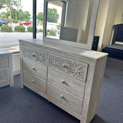 BRAND NEW 👌PAXBERRY DRESSER/ BEDROOM SET AVAİLABLE 