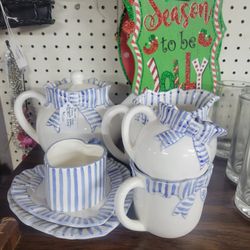 8 Piece The Haldon Group 1989/1990 Blue and White Ribbon  Dish Set