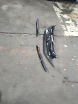 Honda Civic Grill / Trim