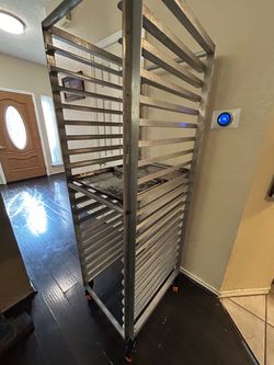 The metal Bakery rack 18x26