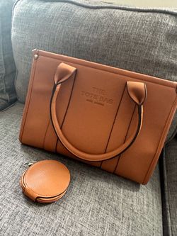 Marc jacobs the tote bag