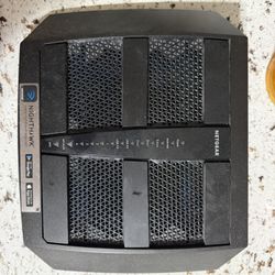 Nighthawk Nether WiFi Router