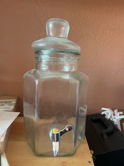 Glass Drink Dispenser
