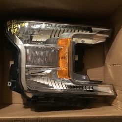 2018-2020 Ford F-150 Right Headlight