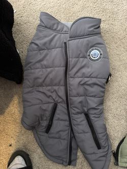 Dog Coats Tag Still On