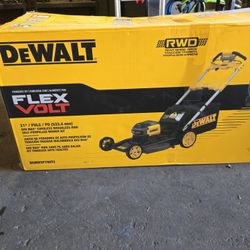 DEWALT FLEXVOLT Lawn Mower - 60V
MAX 21 in. Cordless Battery Powered (Tool
Only) DCMWP600X2