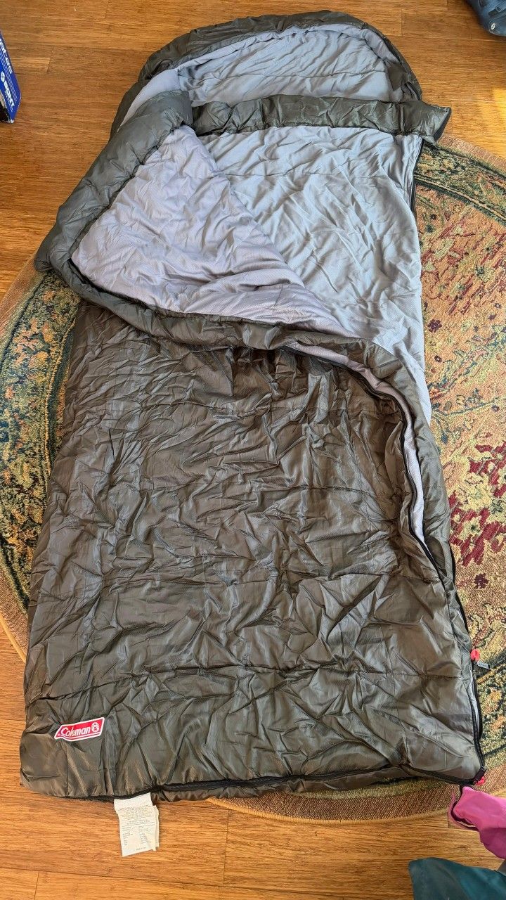 Coleman Hooded Sleeping Bag 20⁰F
