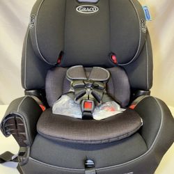 Graco Grows4Me 4-in-1 Convertible Car Seat West Point