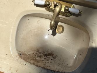 Free Bathroom Sink