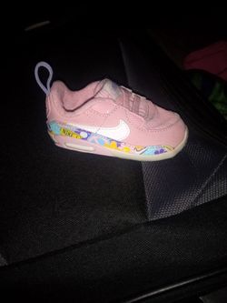 Nikes Size 4