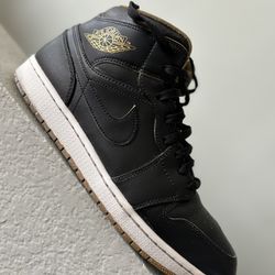 Size 11 Air Jordan 1s