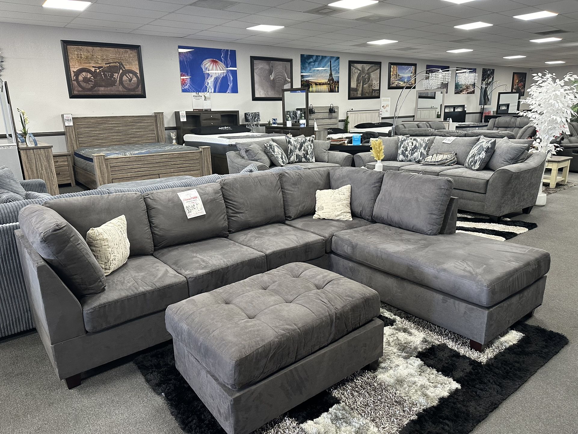 3PC Gray Sofa Sectional w/ Free Ottoman 