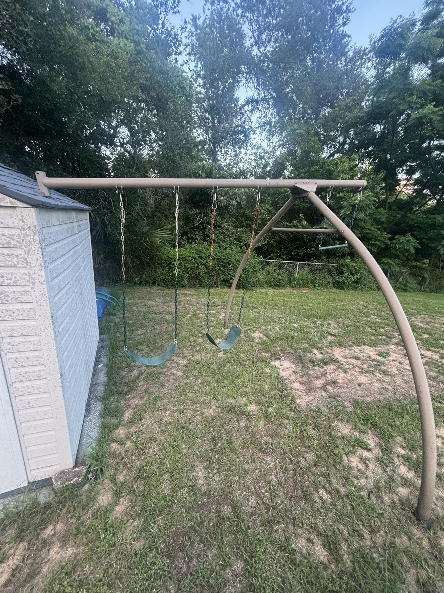 Swing set