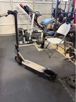 E SCOOTER