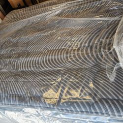 King Size Mattress With Box Springs 