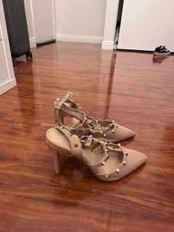 Nude heels