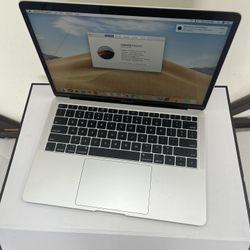 2018 MacBook Air 13-inches I5 8GB RAM 256GB SSD 
