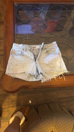Shorts size 00