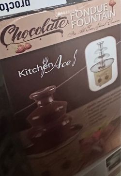 Chocolate fountain