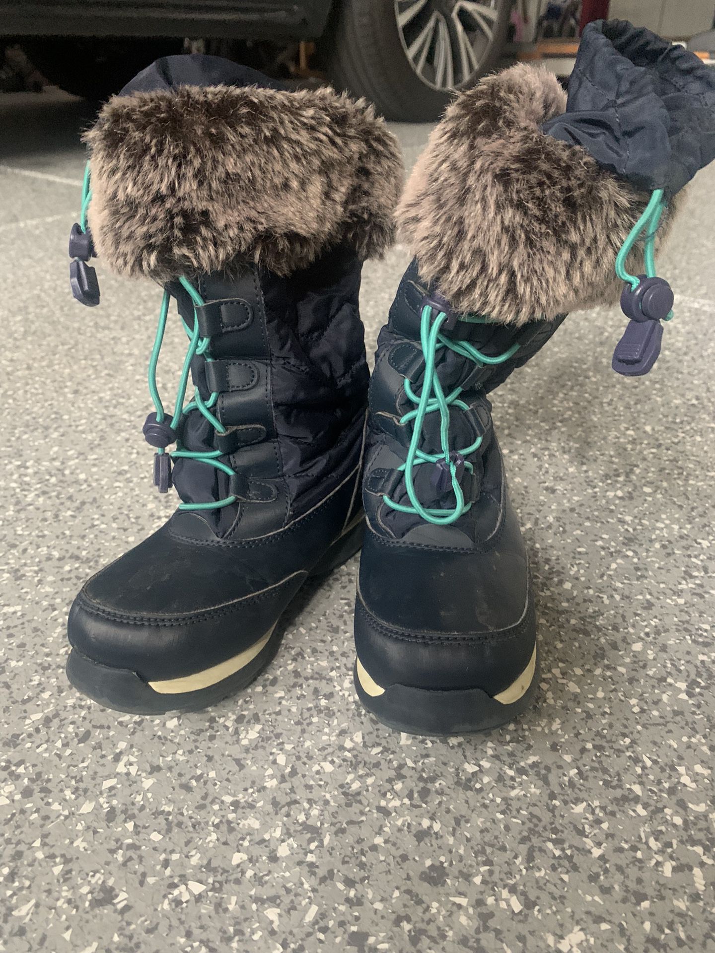 Lands End girls Snow boots Size 11 Blue
