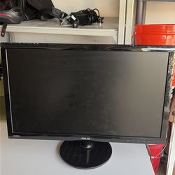 24” Computer monitor
