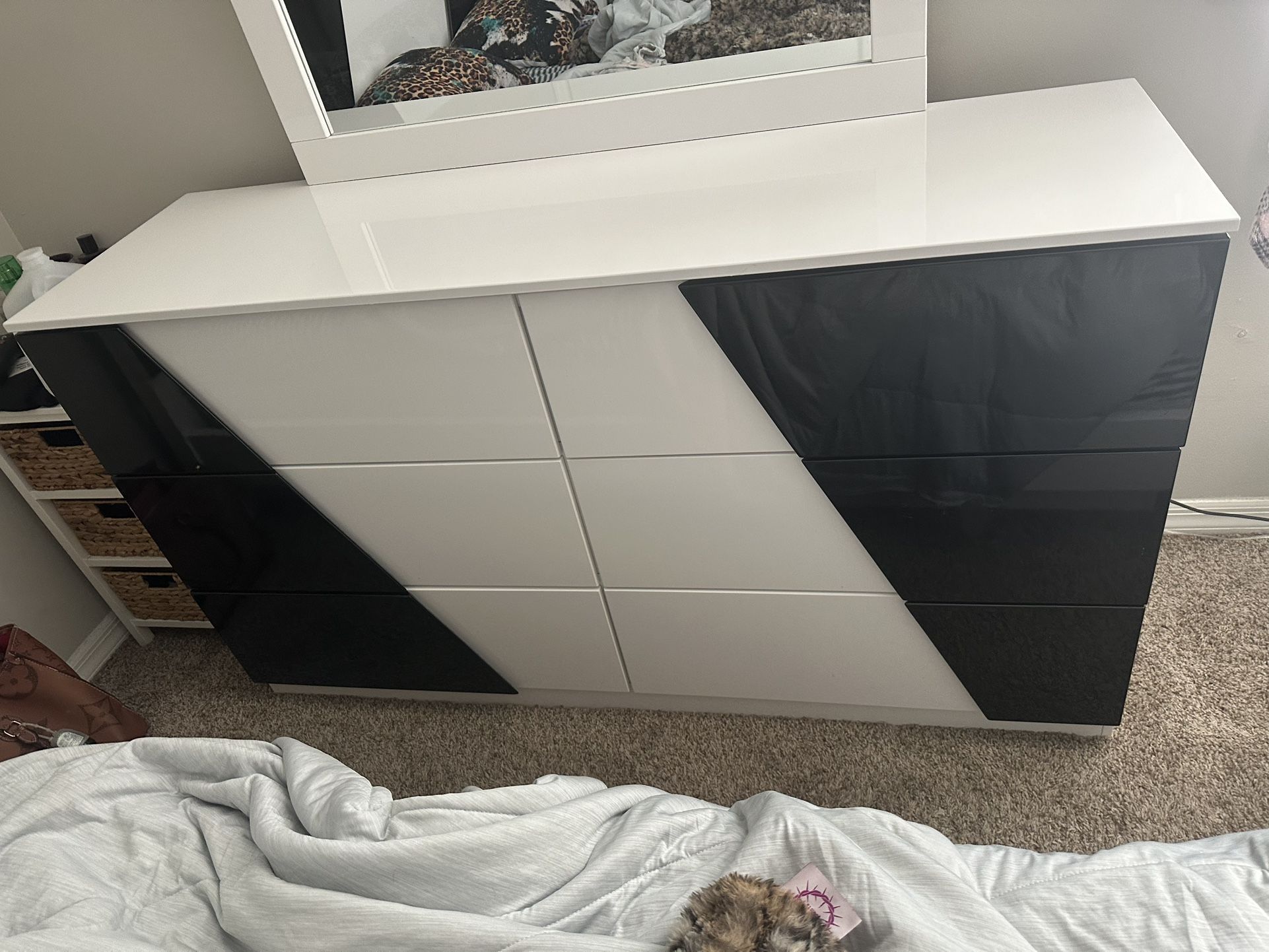 3 Pieces Dresser Set