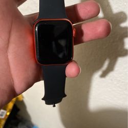 Apple Watch Series 6 40 mm  Red Aluminum Case Black 