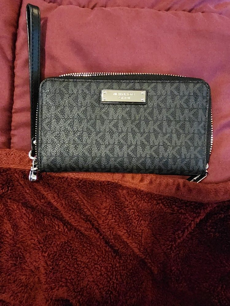 Miche Kors Wallet