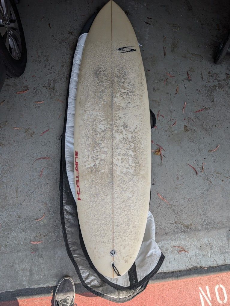 7'10" Surfboard