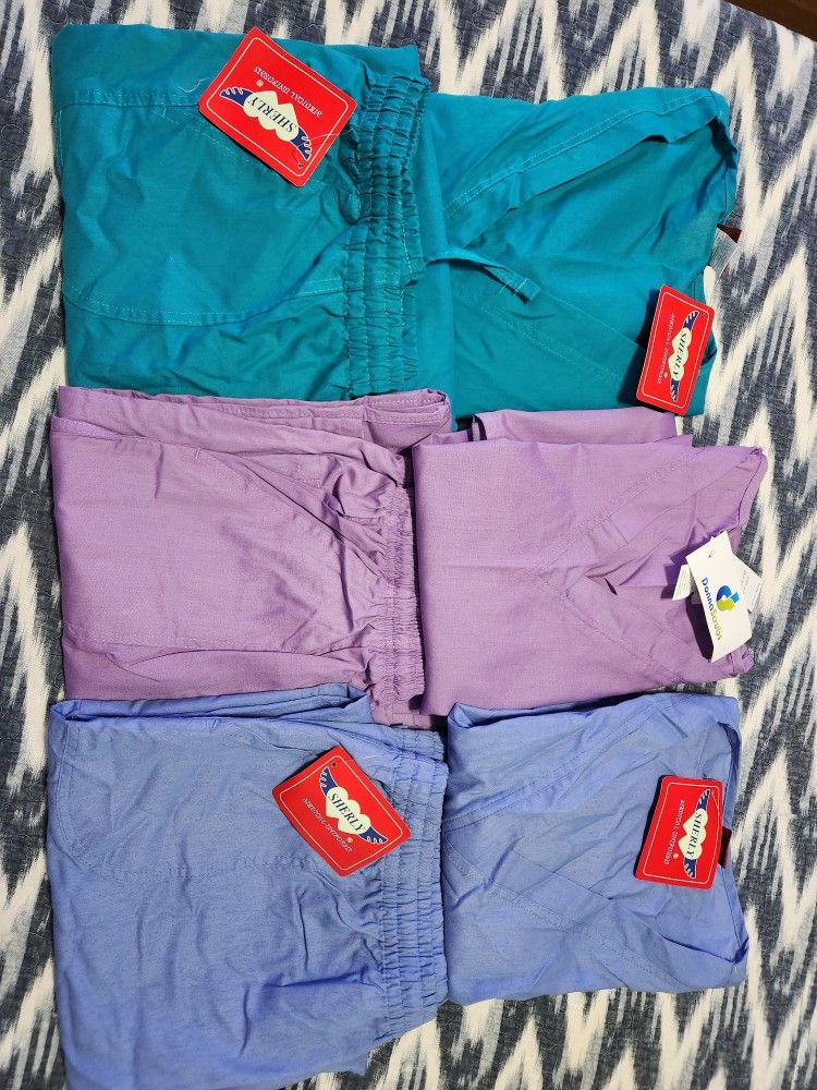 Uniforms Medical Ass size 2x All 2 Sets $30 NEW