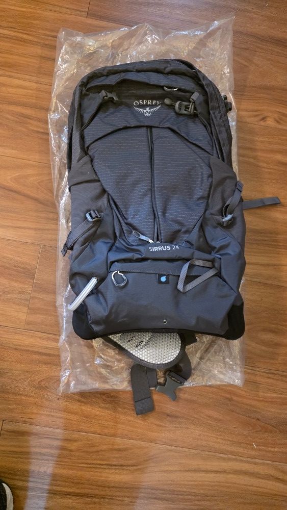 Osprey Sirrus 24 Backpack Gray