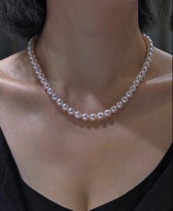 Adjustable Pearl Necklace