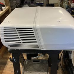 Coleman 15,000 BTU RV A/C ac air conditioner & heater