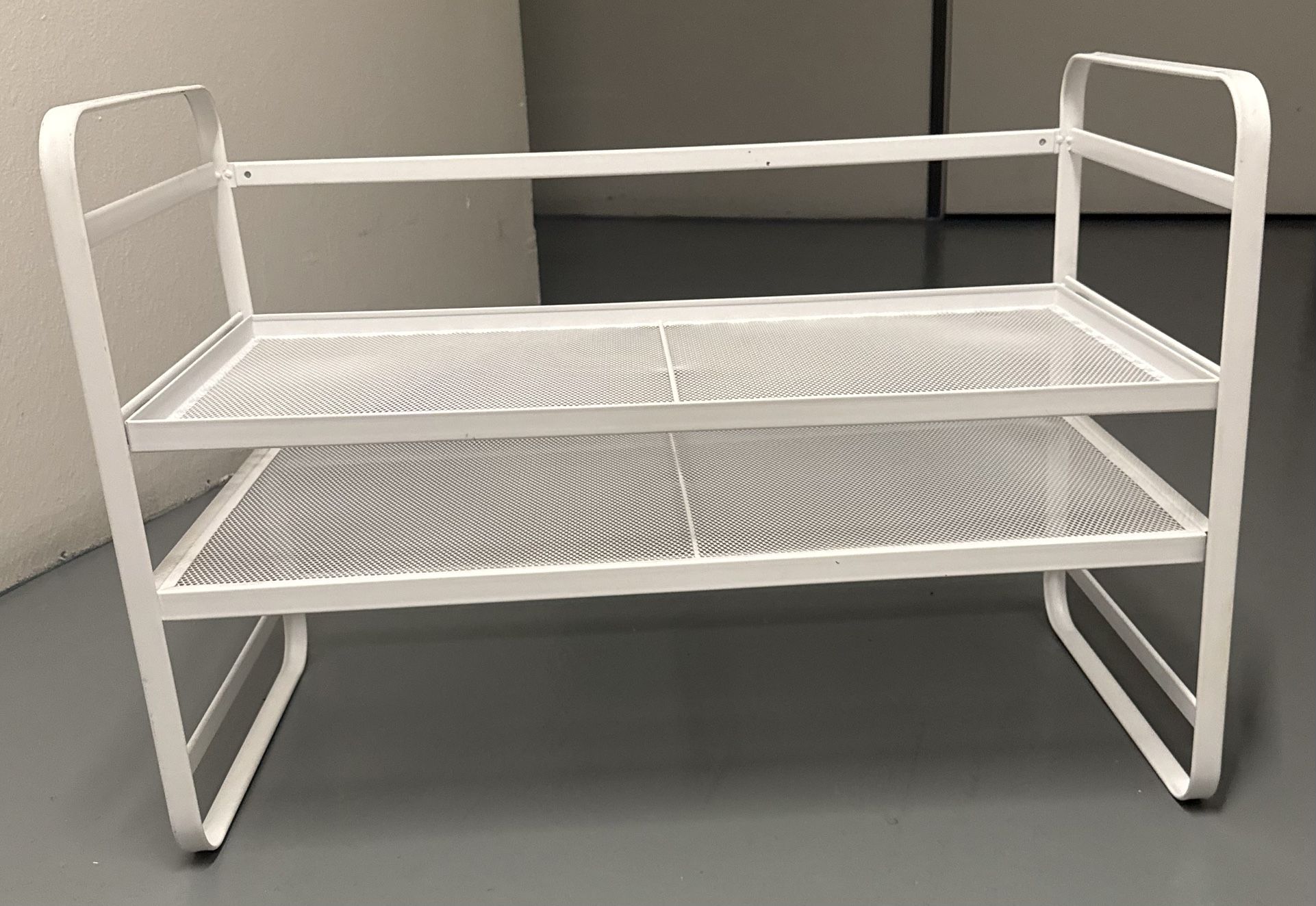 SHOE RACK