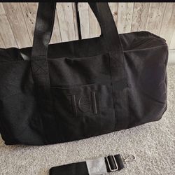 New Carolina Herrera Duffle bag $250 Cash Only Great Deal 