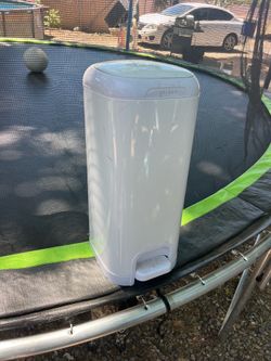 Diaper genie
