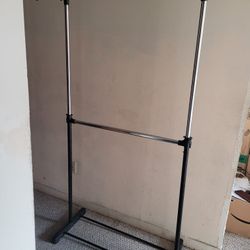 New Clothes Hanging Rack 