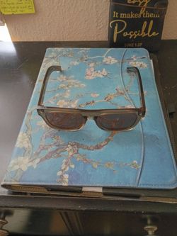 Authentic prada sprb12-f sunglasses