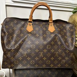 LV monogram Speedy 35