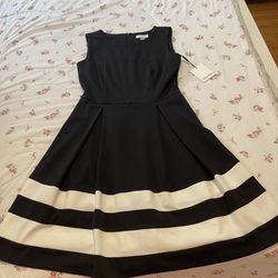 Calvin Klein Formal Dress Size 6  Or Small For Ladies ,New Whit Tags Original 