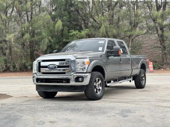 2012 Ford F350 Super Duty Crew Cab Lariat Pickup 4D 6 3/4 ft